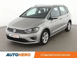 Grau Gebraucht 2015 VW Golf Sportsvan Comfortline Van / Kleinbus | 14.290 € (Fairer Preis)