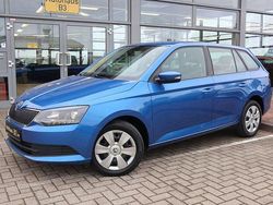 Blau Gebraucht 2018 Skoda Fabia Ambition Kleinwagen | 8.990 € (Fairer Preis)
