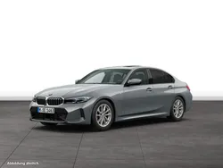 Grau Gebraucht 2024 BMW 330 Limousine | 52.270 € (Teuer)
