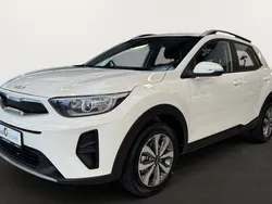 Weiß Gebraucht 2025 Kia Stonic Vision SUV | 19.380 € (Fairer Preis)