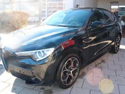 Colore esterno (nero vulcano, Gebraucht 2022 Alfa Romeo Stelvio Veloce SUV | 22.900 € (Superpreis)