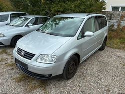 Silber Gebraucht 2003 VW Touran Trendline Van / Kleinbus | 1.290 € (Guter Preis)