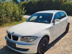 Weiß Gebraucht 2008 BMW 116 Kleinwagen | 2.800 € (Guter Preis)