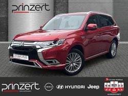 Karminrot (m) Gebraucht 2018 Mitsubishi Outlander P-HEV Top SUV | 20.970 € (Fairer Preis)
