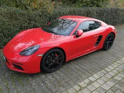 Rot Gebraucht 2018 Porsche Cayman S Coupé | 58.500 € (Fairer Preis)