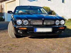 Schwarz Gebraucht 2000 Jaguar XJR Limousine | 27.007 €