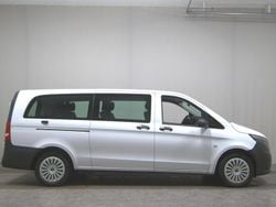 Weiss Gebraucht 2023 Mercedes Vito Van | 31.980 € (Guter Preis)