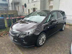 Braun Gebraucht 2013 Opel Zafira Van / Kleinbus | 6.000 € (Fairer Preis)
