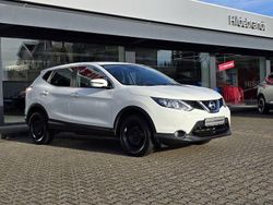 Weiß Gebraucht 2017 Nissan Qashqai Acenta SUV | 10.950 € (Guter Preis)