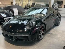Schwarz Gebraucht 2023 Porsche 992 Coupé | 223.900 € (Guter Preis)