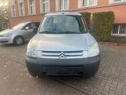 Grau Gebraucht 2005 Citroën Berlingo Van / Kleinbus | 2.550 € (Fairer Preis)