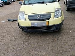Gelb Gebraucht 2005 Citroën C2 Kleinwagen | 399 € (Guter Preis)