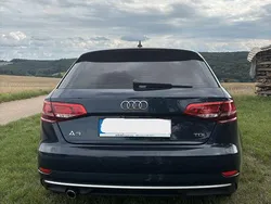 Blau Gebraucht 2017 Audi A3 Sportback Limousine | 12.900 € (Fairer Preis)