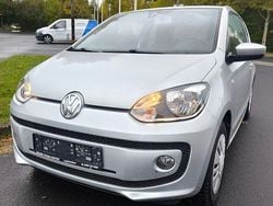 Silber Gebraucht 2015 VW up! Kleinwagen | 4.200 €