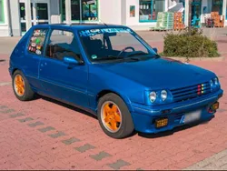 Blau Gebraucht 1993 Peugeot 205 GTi Kleinwagen | 12.000 €