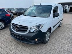 Weiß Gebraucht 2021 Mercedes Citan 109 Van / Kleinbus | 9.995 € (Superpreis)
