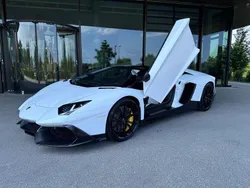 Weiß Gebraucht 2013 Lamborghini Aventador Cabrio | 307.900 € (Teuer)