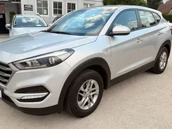 Silber Gebraucht 2016 Hyundai Tucson Classic SUV | 10.490 € (Fairer Preis)