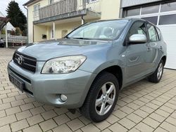 Grau Gebraucht 2006 Toyota RAV4 Sol SUV | 5.900 € (Fairer Preis)