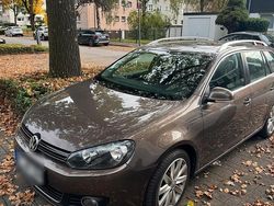 Braun Gebraucht 2011 VW Golf VI Kombi | 4.700 € (Fairer Preis)