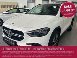 Weiß Gebraucht 2024 Mercedes GLA200 Night SUV | 41.650 € (Etwas zu teuer)