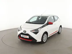 Weiß Gebraucht 2019 Toyota Aygo X-play Kleinwagen | 8.320 € (Fairer Preis)