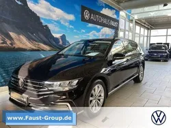 Schwarz perleffekt Gebraucht 2022 VW Passat GTE Kombi | 27.800 € (Fairer Preis)
