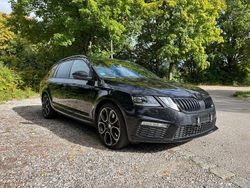 Schwarz Gebraucht 2020 Skoda Octavia RS Kombi | 26.590 € (Fairer Preis)