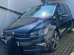 Schwarz Gebraucht 2018 VW Golf Sportsvan Van / Kleinbus | 11.999 € (Guter Preis)