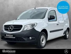 Weiß Gebraucht 2021 Mercedes Citan 111 Van / Kleinbus | 16.870 € (Teuer)