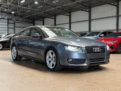 Grau Gebraucht 2011 Audi A5 Sportback Kleinwagen | 8.300 € (Fairer Preis)