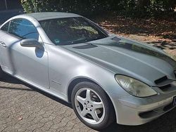 Silber Gebraucht 2005 Mercedes SLK200 Cabrio | 4.000 € (Teuer)