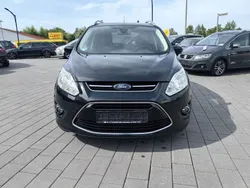 Schwarz Gebraucht 2013 Ford Grand C-Max Titanium Van / Kleinbus | 6.850 € (Fairer Preis)