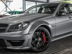 Grau Gebraucht 2013 Mercedes C63 AMG AMG Limousine | 79.999 €