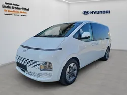 Creamy white / sol Gebraucht 2024 Hyundai Staria Trend Van | 49.990 € (Guter Preis)