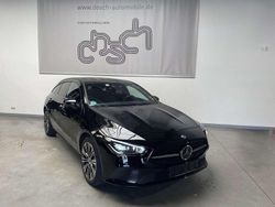 Nachtschwarz Gebraucht 2021 Mercedes CLA200 Night Kombi | 22.890 € (Fairer Preis)