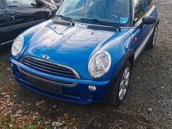 Blau Gebraucht 2006 Mini ONE Kleinwagen | 1.950 € (Fairer Preis)