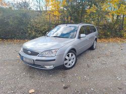 Silber Gebraucht 2003 Ford Mondeo Kombi | 2.499 € (Fairer Preis)