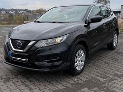 Schwarz Gebraucht 2018 Nissan Qashqai SUV | 9.300 € (Fairer Preis)
