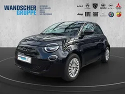 Schwarz Gebraucht 2023 Fiat 500e Basis Kleinwagen | 19.290 € (Superpreis)
