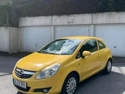 Gelb Gebraucht 2007 Opel Corsa Kleinwagen | 1.700 € (Guter Preis)