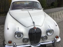 Weiß Gebraucht 1963 Jaguar MK II Limousine | 35.000 €