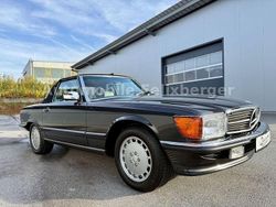 Schwarz Gebraucht 1986 Mercedes 560 Cabrio | 58.800 €