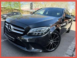 Olivgruen matt Gebraucht 2020 Mercedes C300e Kombi | 25.999 € (Fairer Preis)