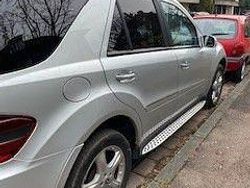 Grau Gebraucht 2007 Mercedes 420 SUV | 5.500 €