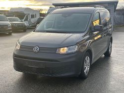 Grau Gebraucht 2022 VW Caddy Life Van / Kleinbus | 17.838 € (Guter Preis)