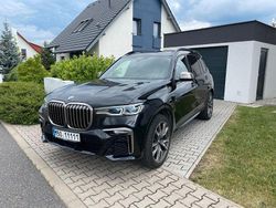 Schwarz Gebraucht 2019 BMW X7 SUV | 59.290 € (Etwas zu teuer)