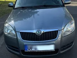 Silber Gebraucht 2009 Skoda Roomster Kombi | 3.500 € (Teuer)