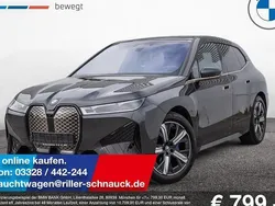 Grau Gebraucht 2022 BMW iX Sport Line SUV | 58.950 € (Superpreis)