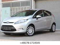 Polarsilber metallic Gebraucht 2011 Ford Fiesta Trend Kleinwagen | 3.200 € (Guter Preis)